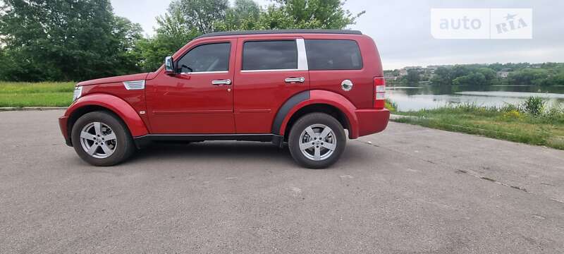 Внедорожник / Кроссовер Dodge Nitro 2008 в Бердичеве