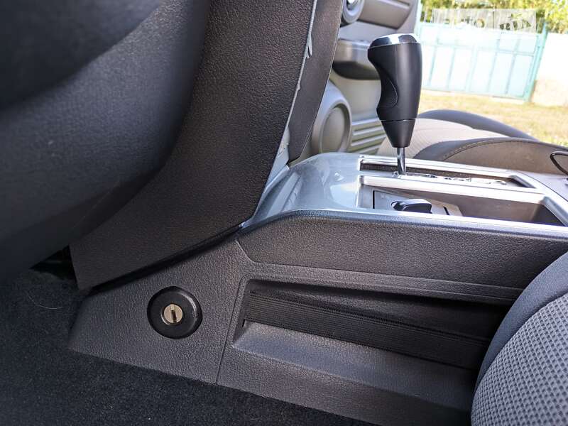 Внедорожник / Кроссовер Dodge Nitro 2007 в Одессе