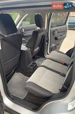 Позашляховик / Кросовер Dodge Nitro 2007 в Синельниковому