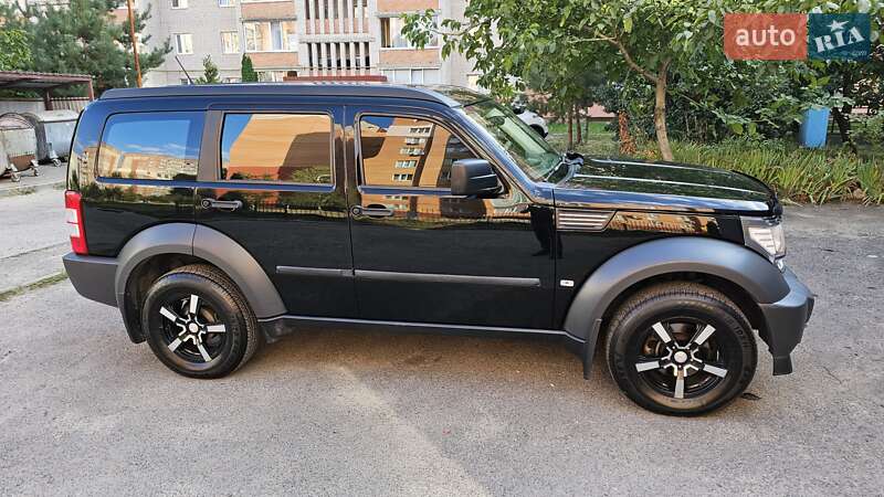Внедорожник / Кроссовер Dodge Nitro 2008 в Луцке