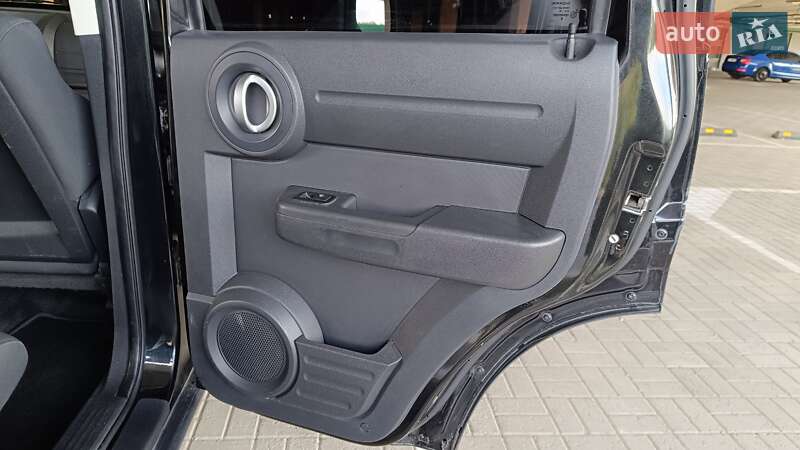 Позашляховик / Кросовер Dodge Nitro 2008 в Києві