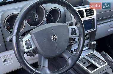 Позашляховик / Кросовер Dodge Nitro 2008 в 