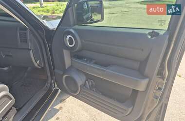 Внедорожник / Кроссовер Dodge Nitro 2007 в 