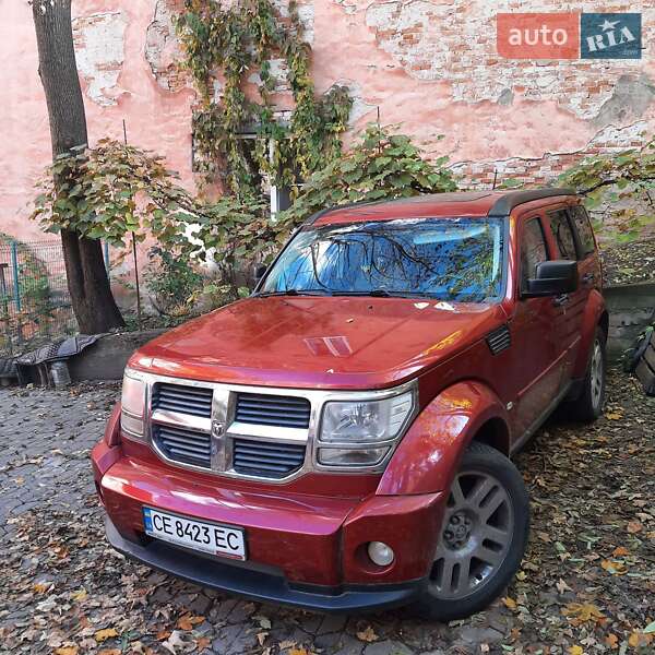 Внедорожник / Кроссовер Dodge Nitro 2007 в Черновцах