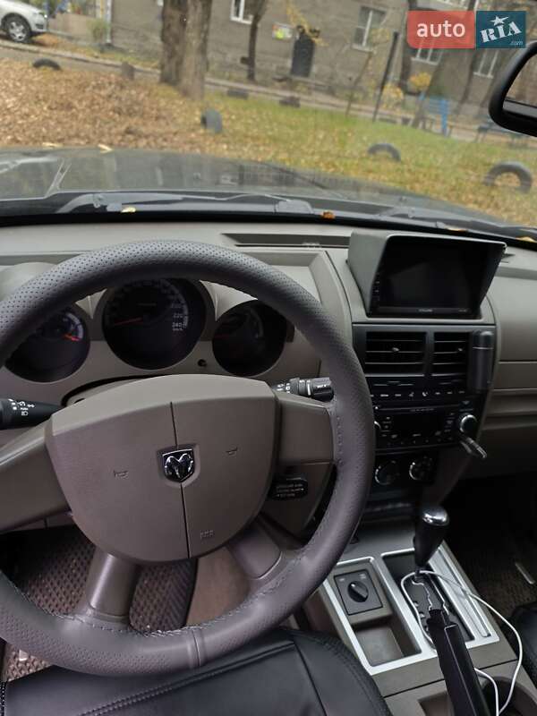 Позашляховик / Кросовер Dodge Nitro 2007 в Запоріжжі фото 2 Позашляховик / Кросовер Dodge Nitro 2007 в Запоріжжі