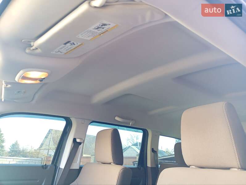 Внедорожник / Кроссовер Dodge Nitro 2007 в Киеве
