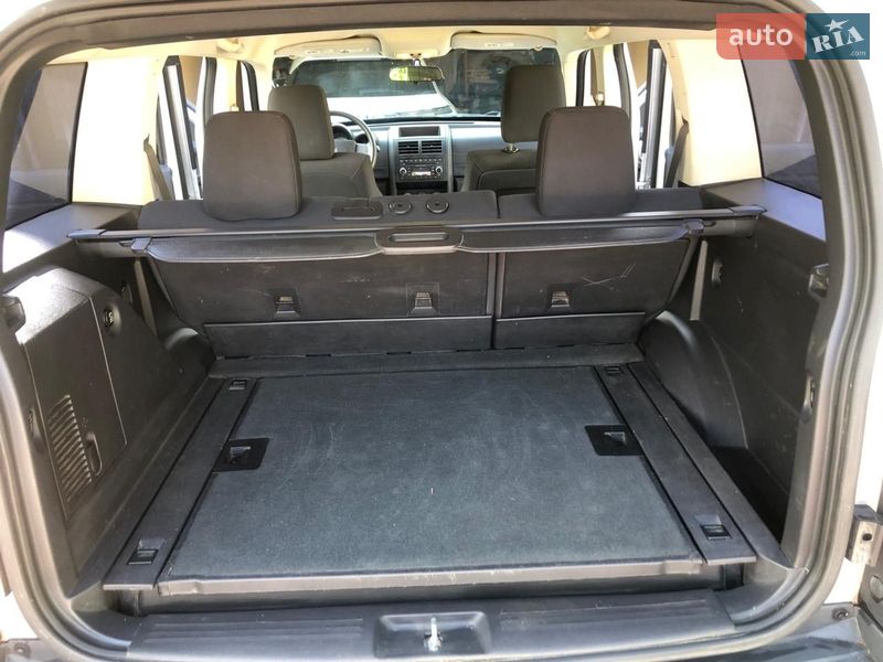 Внедорожник / Кроссовер Dodge Nitro 2007 в Львове