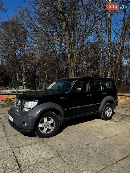 Внедорожник / Кроссовер Dodge Nitro 2008 в Львове
