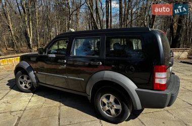Внедорожник / Кроссовер Dodge Nitro 2008 в Львове