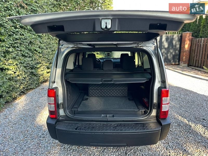 Позашляховик / Кросовер Dodge Nitro 2007 в Києві