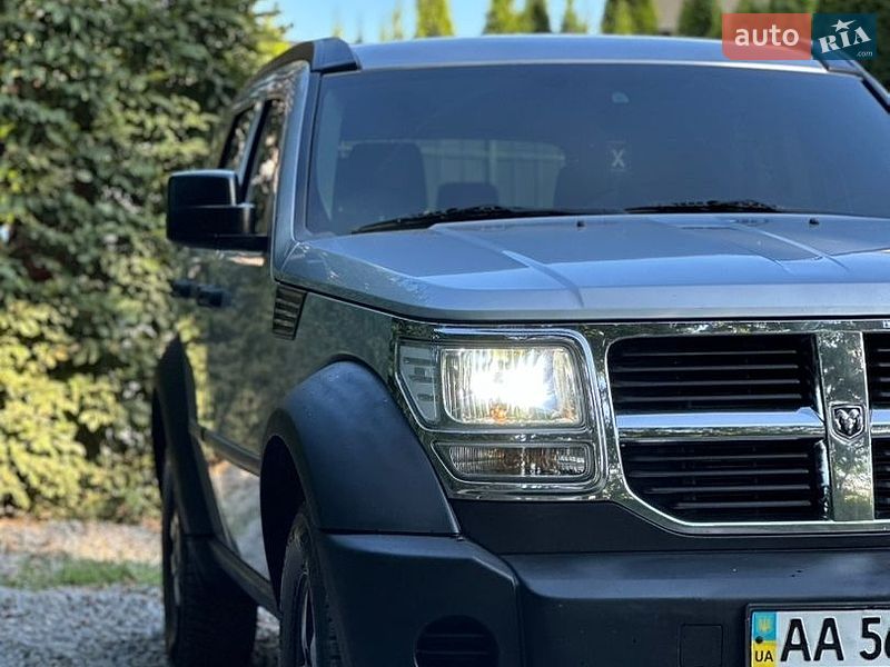 Позашляховик / Кросовер Dodge Nitro 2007 в Києві