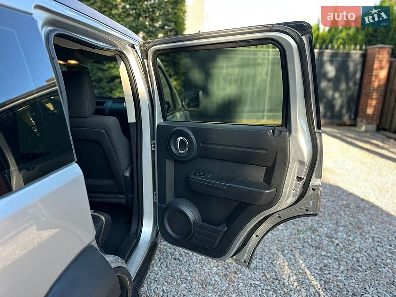 Позашляховик / Кросовер Dodge Nitro 2007 в Києві