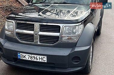 Внедорожник / Кроссовер Dodge Nitro 2007 в Ровно