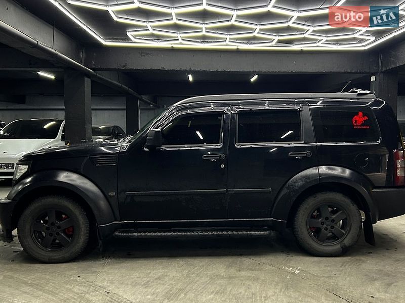 Позашляховик / Кросовер Dodge Nitro 2007 в Чернівцях фото 6 Позашляховик / Кросовер Dodge Nitro 2007 в Чернівцях