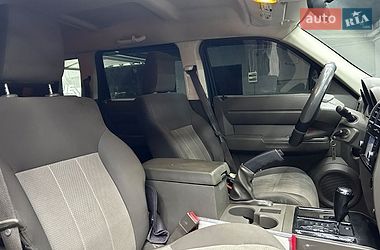 Позашляховик / Кросовер Dodge Nitro 2007 в Чернівцях фото 18 Позашляховик / Кросовер Dodge Nitro 2007 в Чернівцях