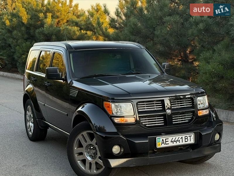 Позашляховик / Кросовер Dodge Nitro 2008 в Дніпрі
