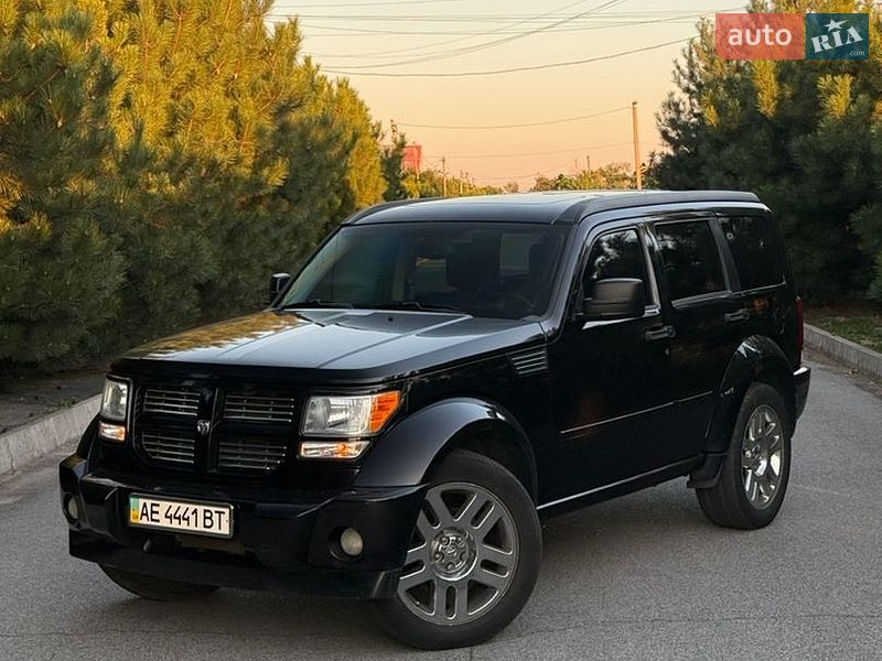 Позашляховик / Кросовер Dodge Nitro 2008 в Дніпрі