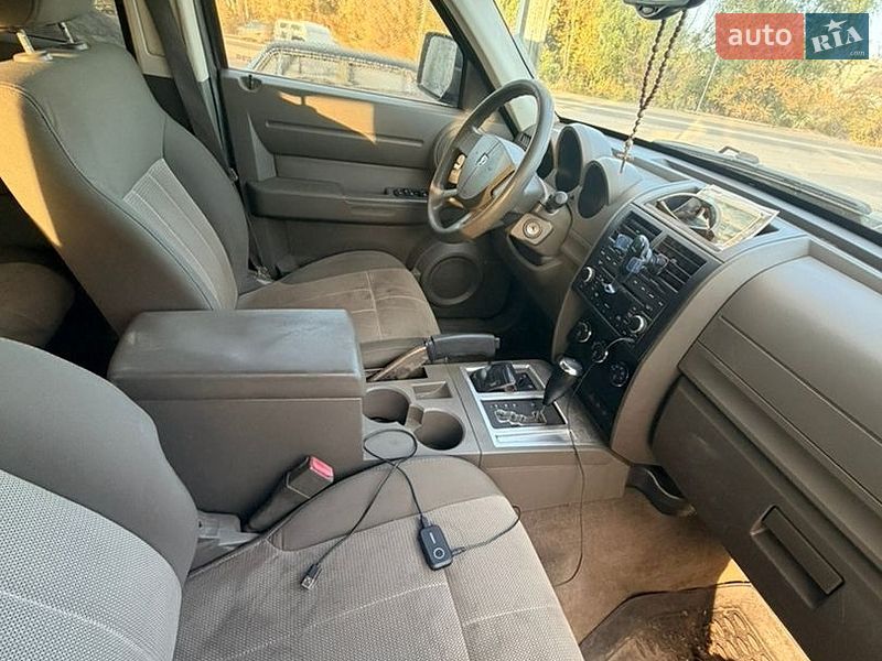 Позашляховик / Кросовер Dodge Nitro 2007 в Ізюмі фото 5 Позашляховик / Кросовер Dodge Nitro 2007 в Ізюмі