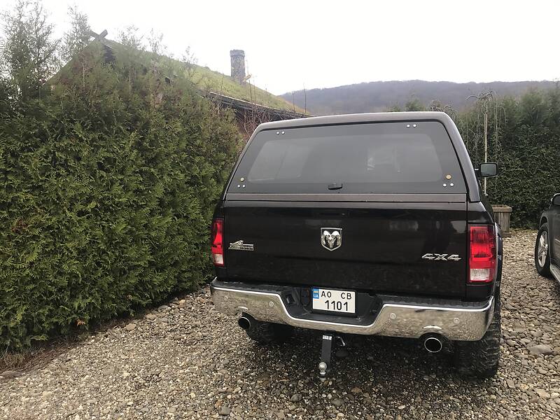 Пікап Dodge RAM 1500 2016 в Ужгороді