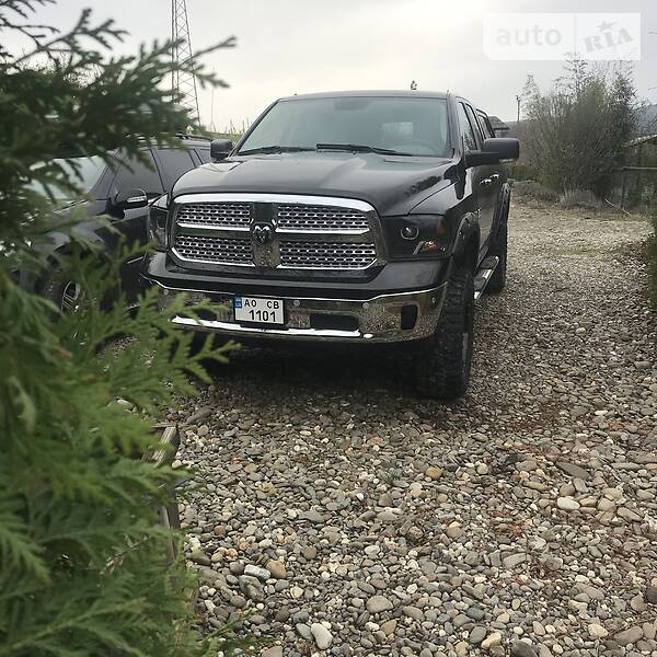 Пікап Dodge RAM 1500 2016 в Ужгороді