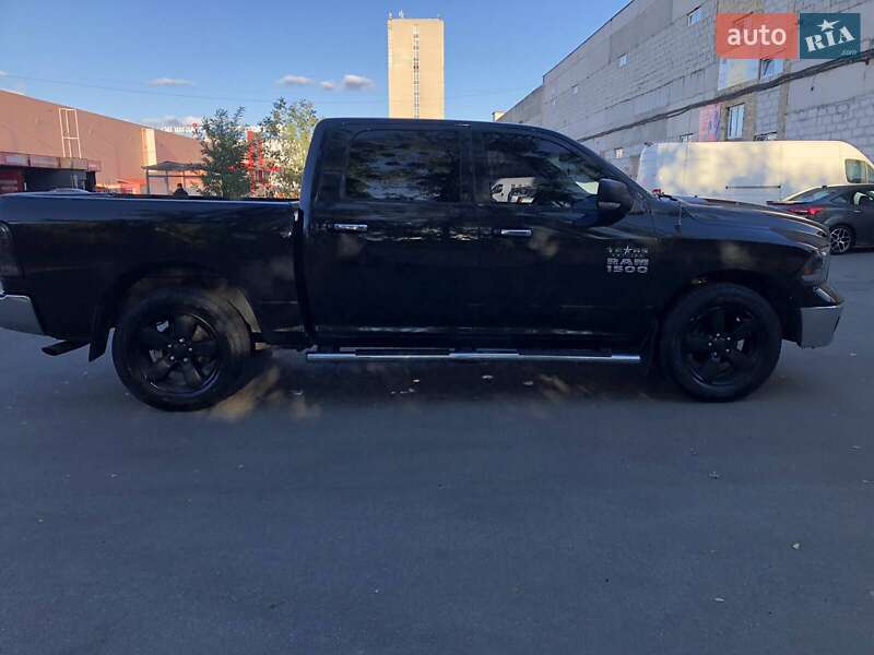 Пикап Dodge RAM 1500 2016 в Николаеве