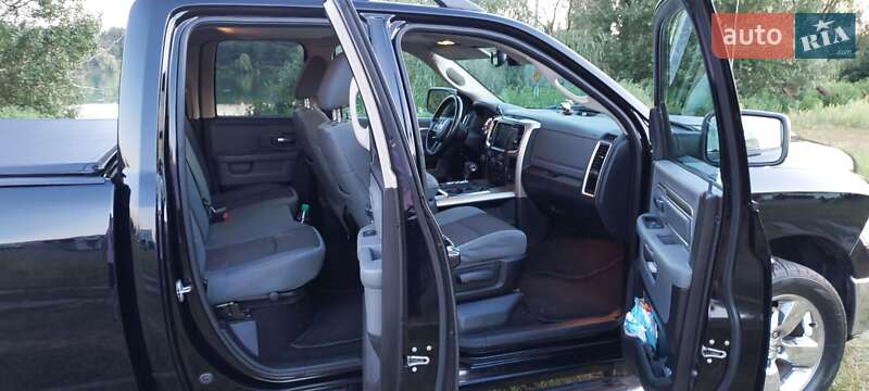 Пикап Dodge RAM 1500 2013 в Киеве