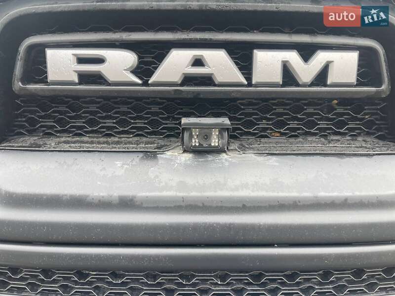 Пикап Dodge RAM 1500 2020 в Сумах