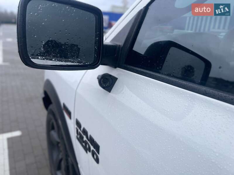 Пикап Dodge RAM 1500 2020 в Сумах