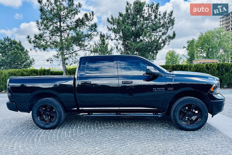 Пикап Dodge RAM 1500 2016 в Днепре