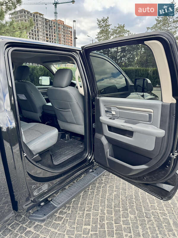 Пикап Dodge RAM 1500 2016 в Днепре