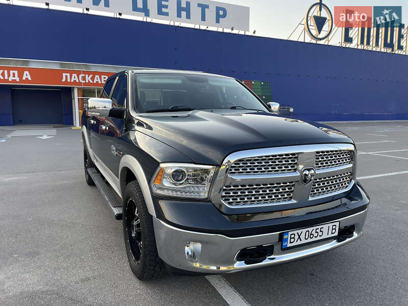 Пикап Dodge RAM 1500 2016 в Каменец-Подольском фото 5 Пикап Dodge RAM 1500 2016 в Каменец-Подольском