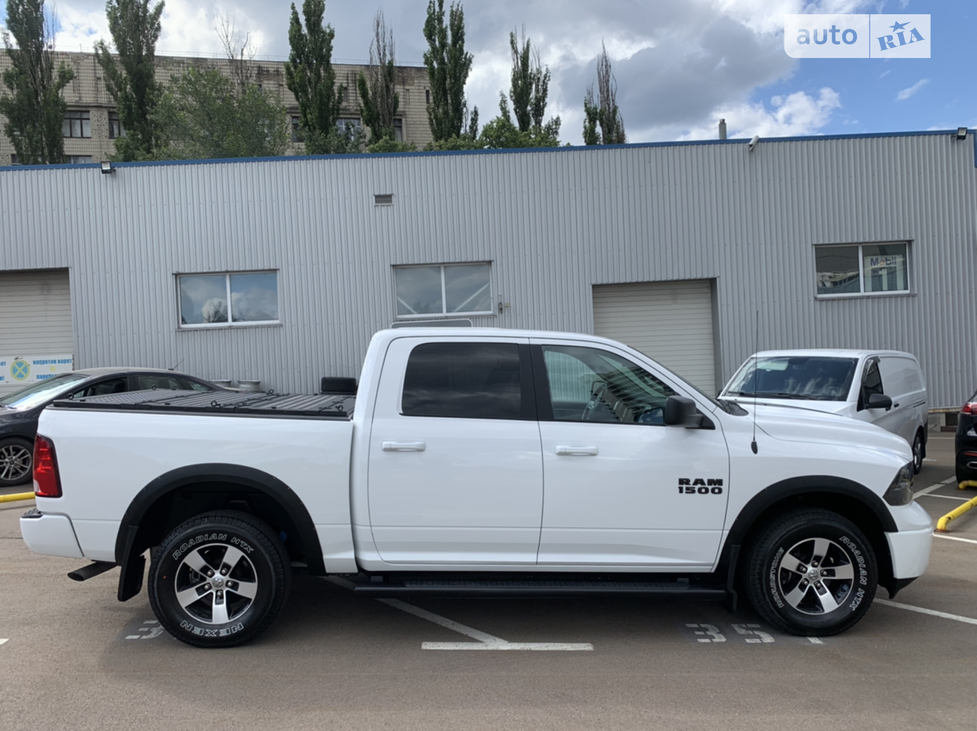 2021 Dodge RAM - мініатюра 14
