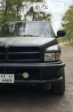 Пикап Dodge RAM 1500 2000 в 