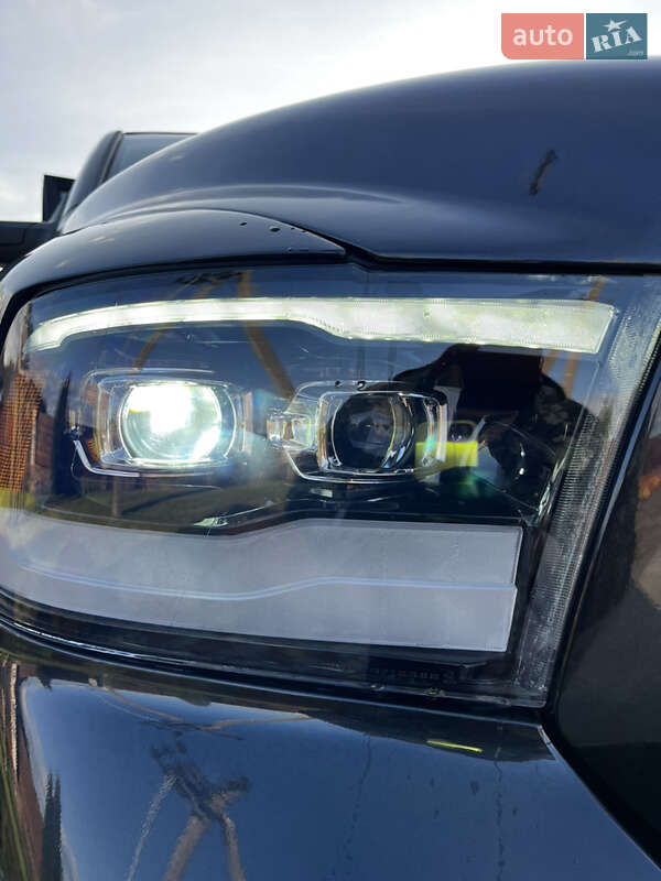 Пикап Dodge RAM 1500 2013 в Вараше