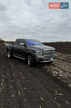 Пикап Dodge RAM 1500 2015 в Софиевке