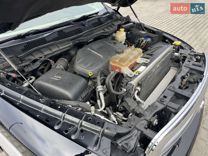 Пікап Dodge RAM 1500 2014 в Кам'янець-Подільському