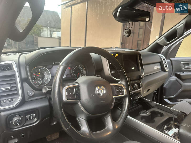 Пикап Dodge RAM 1500 2018 в Тячеве