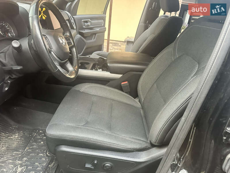 Пикап Dodge RAM 1500 2018 в Тячеве