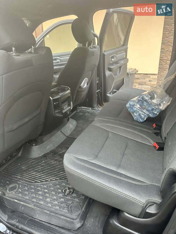 Пикап Dodge RAM 1500 2018 в Тячеве