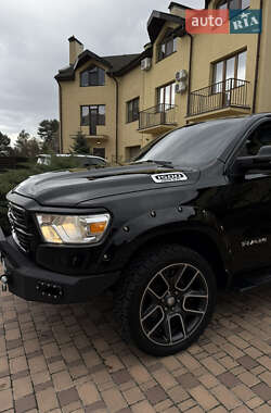 Пікап Dodge RAM 1500 2021 в 