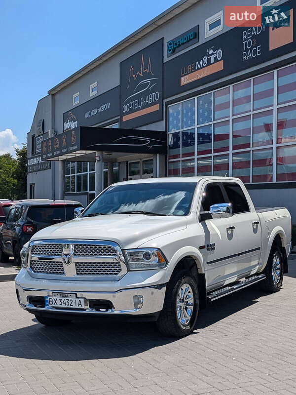 Пикап Dodge RAM 1500 2016 в Каменец-Подольском