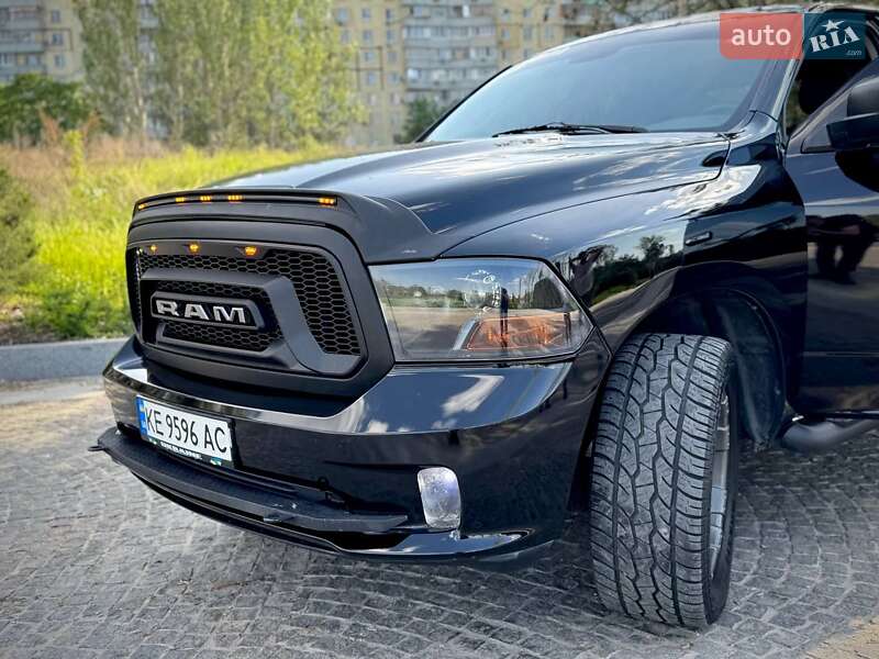 Пікап Dodge RAM 1500 2014 в Дніпрі