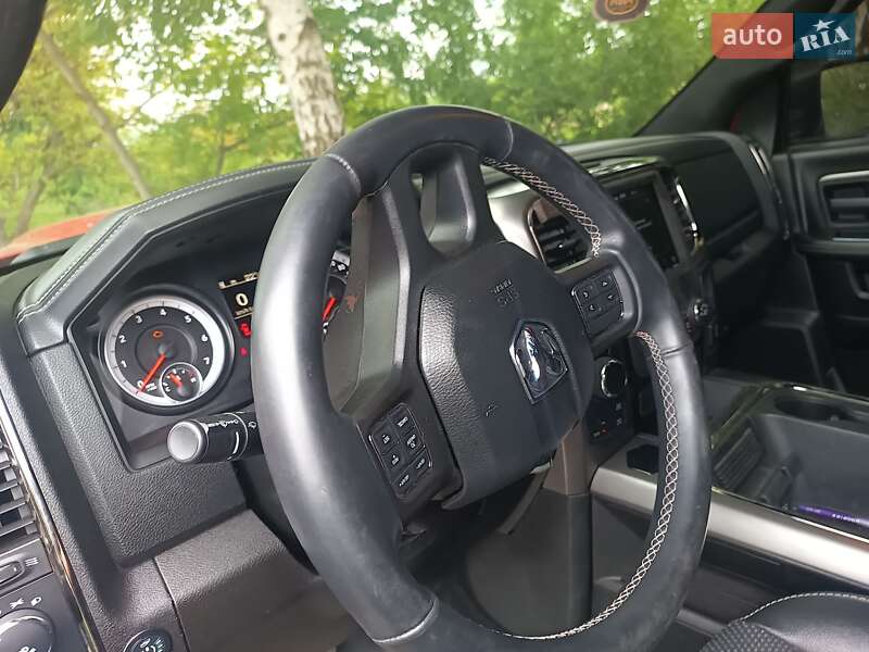 Пикап Dodge RAM 1500 2015 в Львове фото 42 Пикап Dodge RAM 1500 2015 в Львове