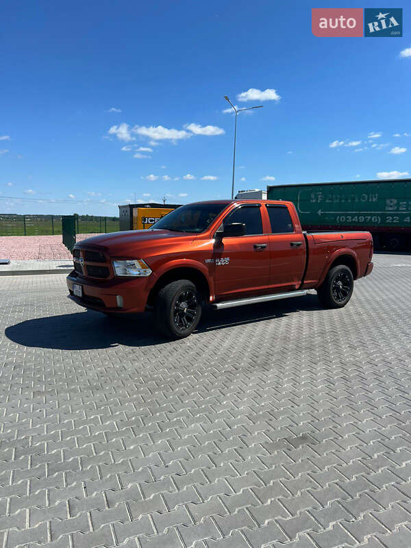 Dodge RAM 1500 2013
