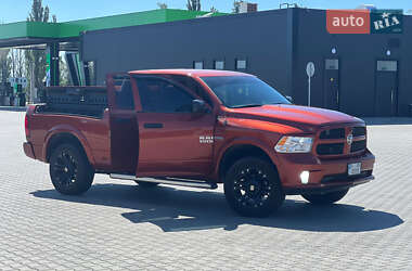 Пикап Dodge RAM 1500 2013 в 
