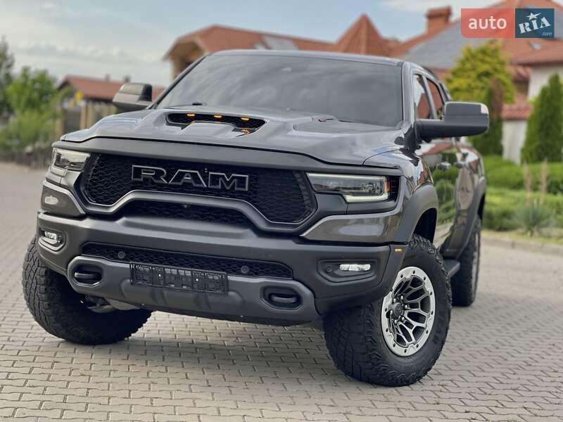 Dodge RAM 1500 2021