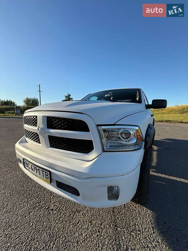 Пикап Dodge RAM 1500 2015 в Львове
