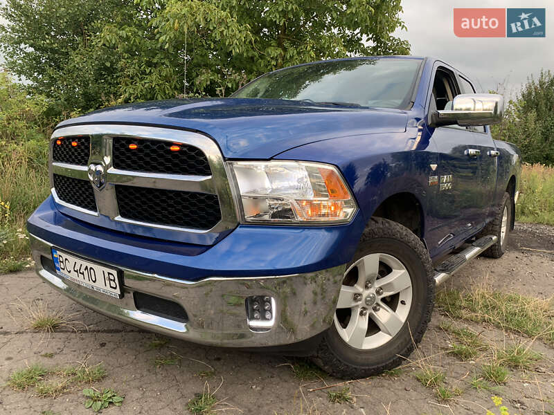 Dodge RAM 1500 2016