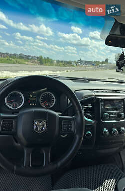Пикап Dodge RAM 1500 2015 в 