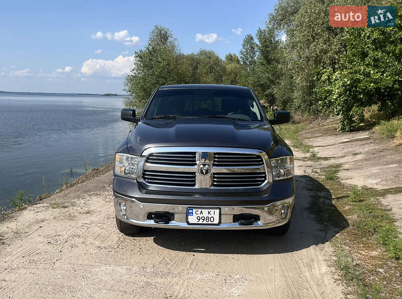 Пикап Dodge RAM 1500 2014 в Черкассах фото 3 Пикап Dodge RAM 1500 2014 в Черкассах
